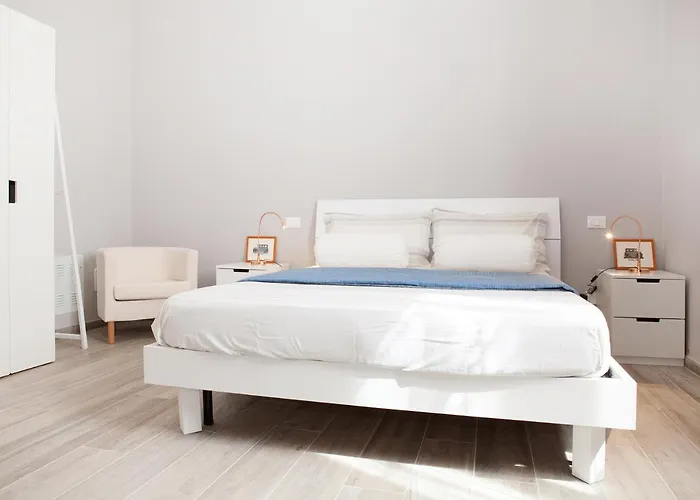 Il Nespolo Feriehus *